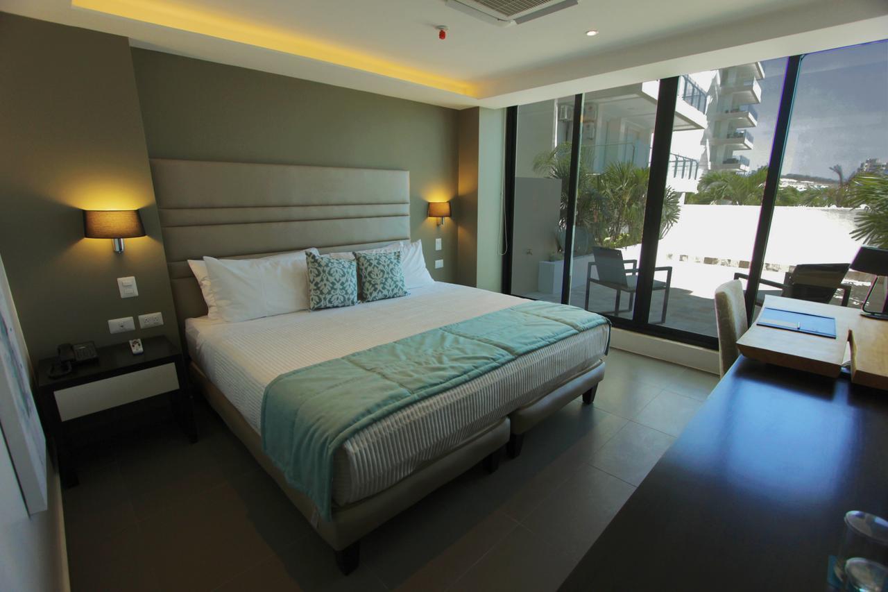 Hotel Poseidon Манта Стая снимка