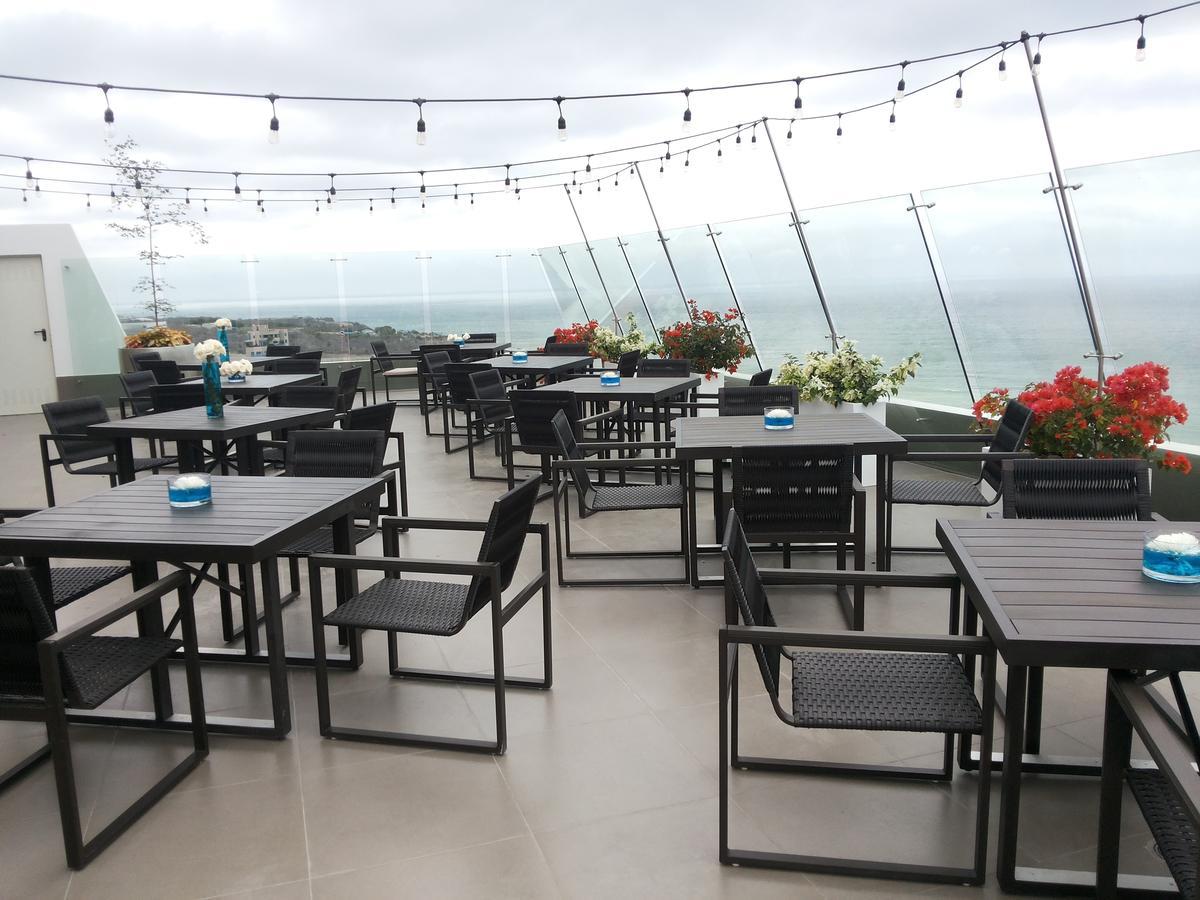 Hotel Poseidon Манта Екстериор снимка