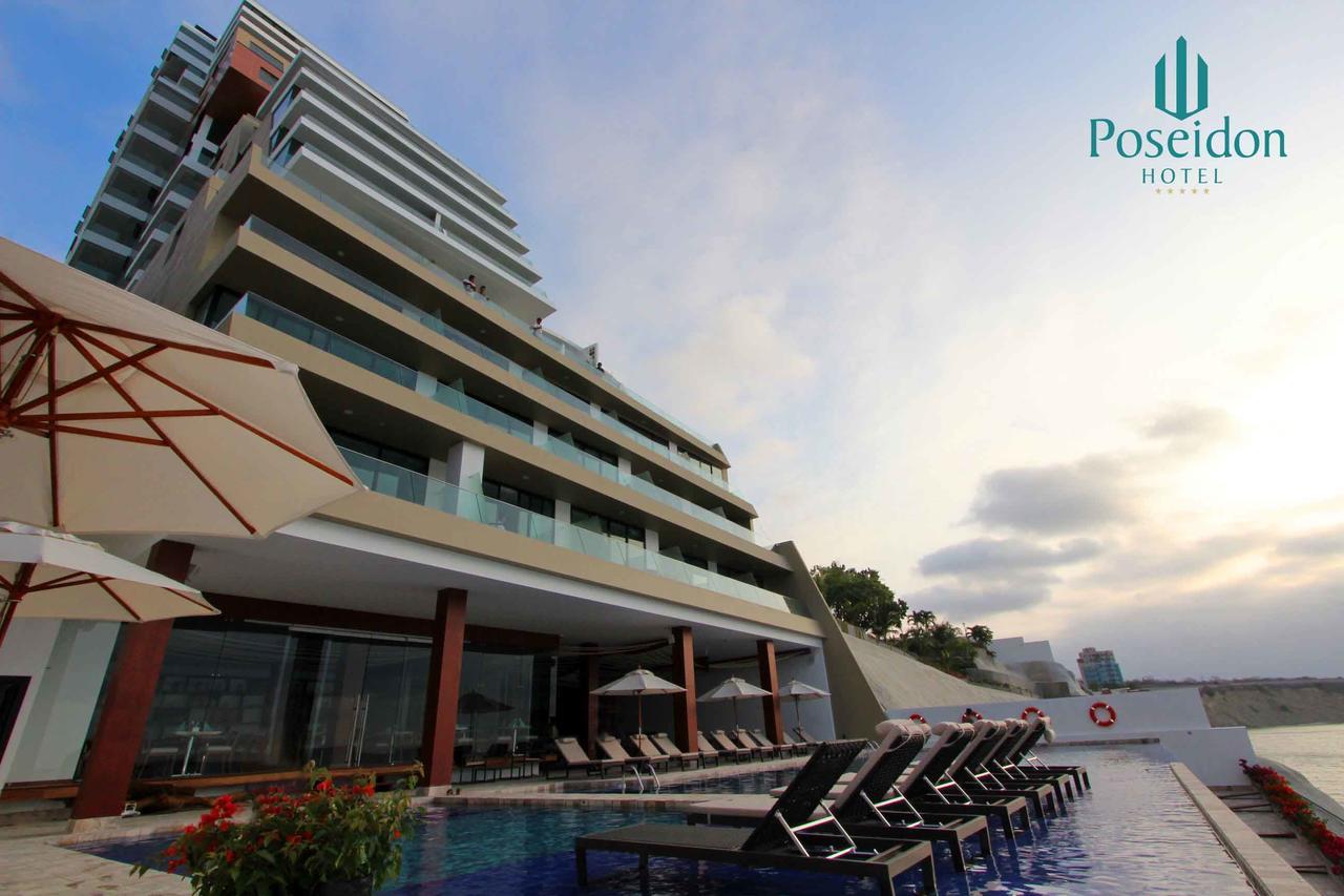 Hotel Poseidon Манта Екстериор снимка