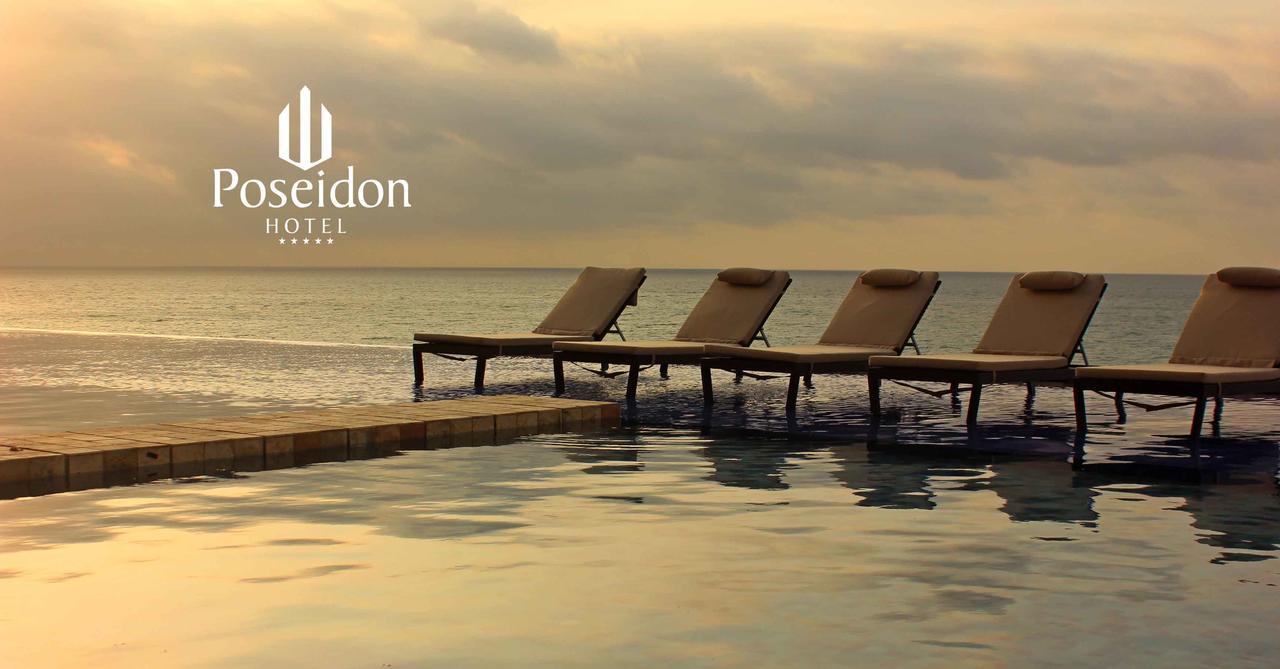 Hotel Poseidon Манта Екстериор снимка